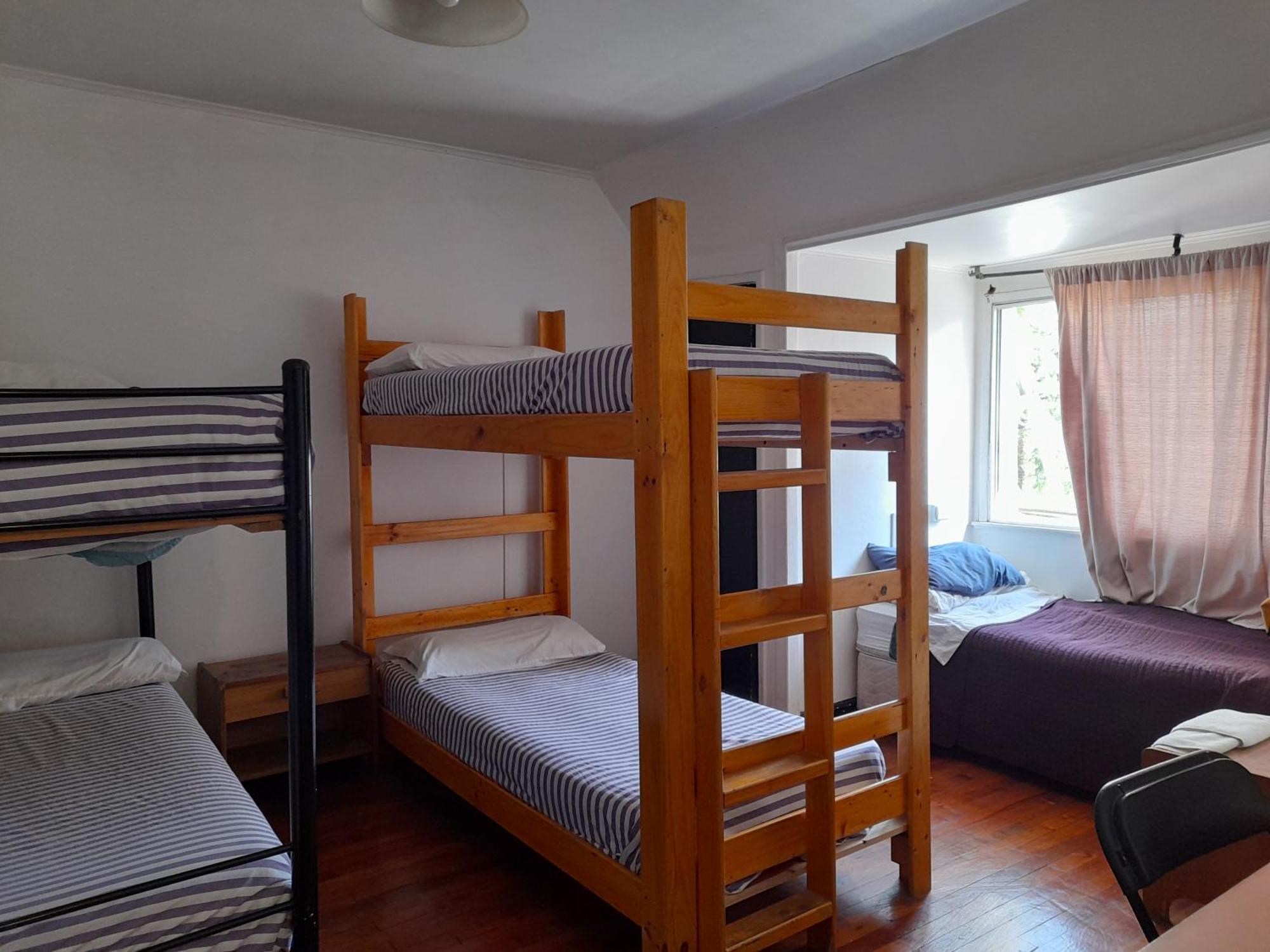 Atacama Hostel Backpackers Santiago Exterior photo