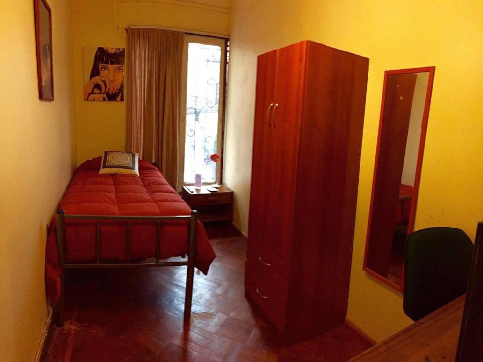 Atacama Hostel Backpackers Santiago Exterior photo